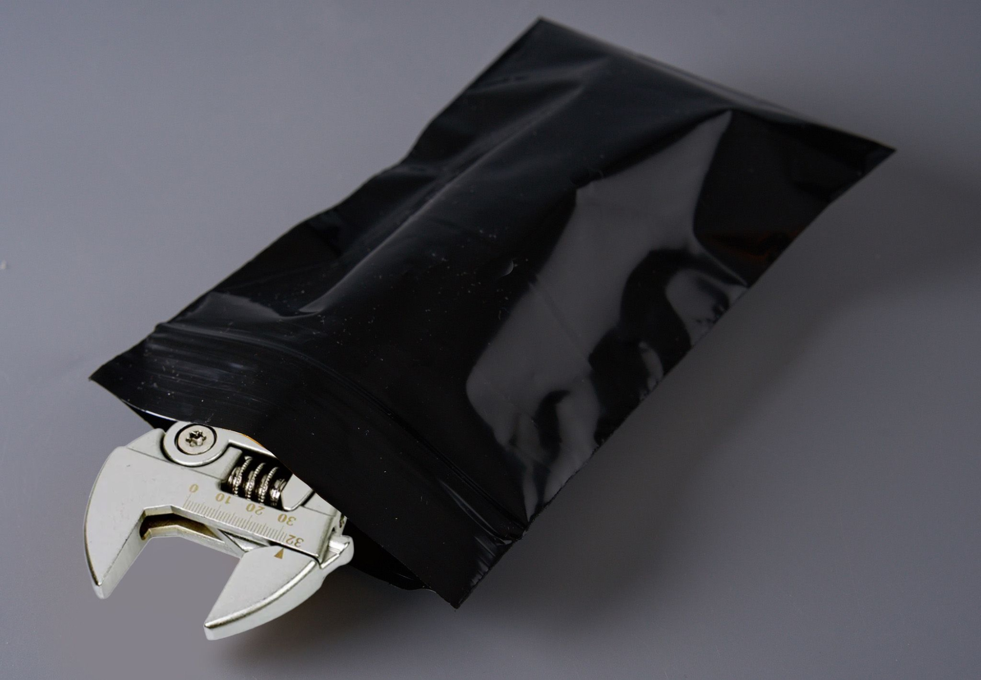 Пакет с замком Zip-Lock (Зип лок), 12х17 см, сверхпрочный, 60 мкм, черный металлик, 500 шт.